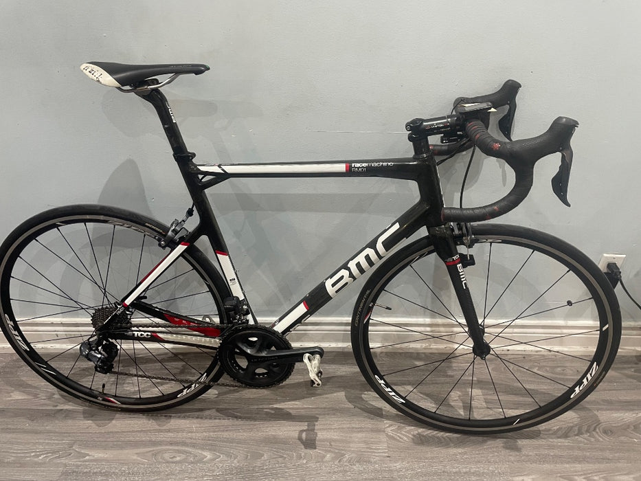 *BMC Racemachine Ultegra 6870 11sp Di2 Carbon Rim Brake Road Bike Blk/Wht 55cm