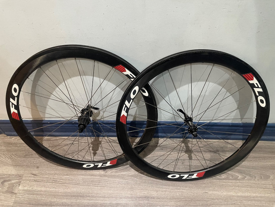 *Flo 45mm Carbon Clincher Rim Brake Wheelset Black 700c