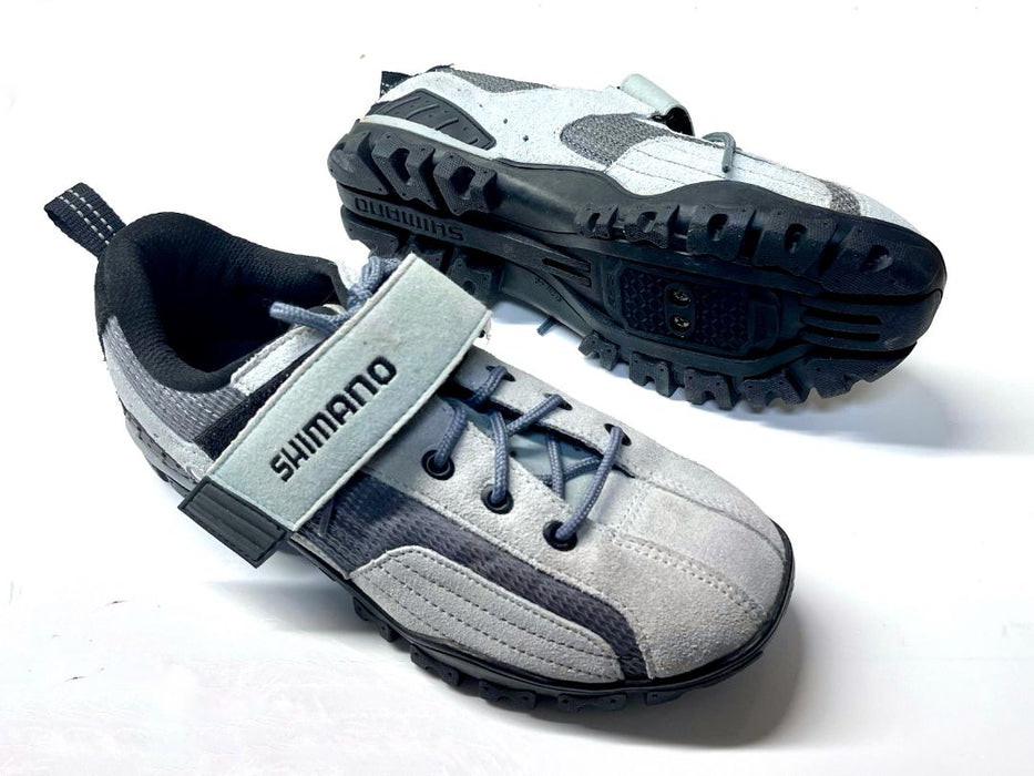 *Shimano Women's MT40 MTB Cycling Shoes Light Blue 40/39