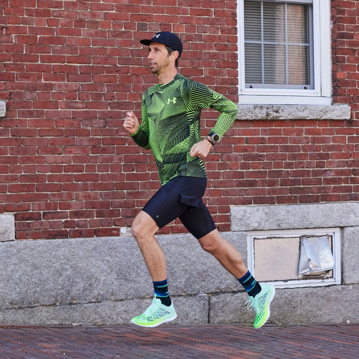 Darn Tough Men's Socks - Bolt Micro Crew Ultra-Lightweight