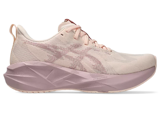 ASICS Women's Novablast 5