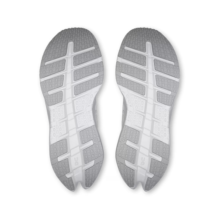 On Women's Cloudrunner 3