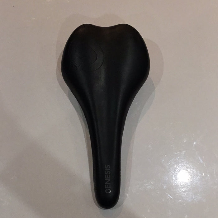 Genesis Road Bike Saddle Black