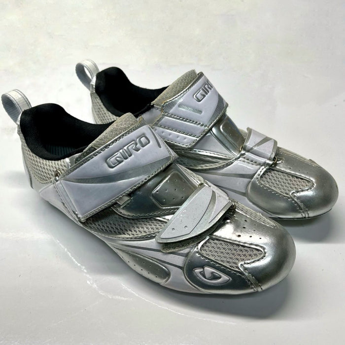 Giro Facet Tri Cycling Shoes, Women's size 37.5/6.75 Silver 37.5