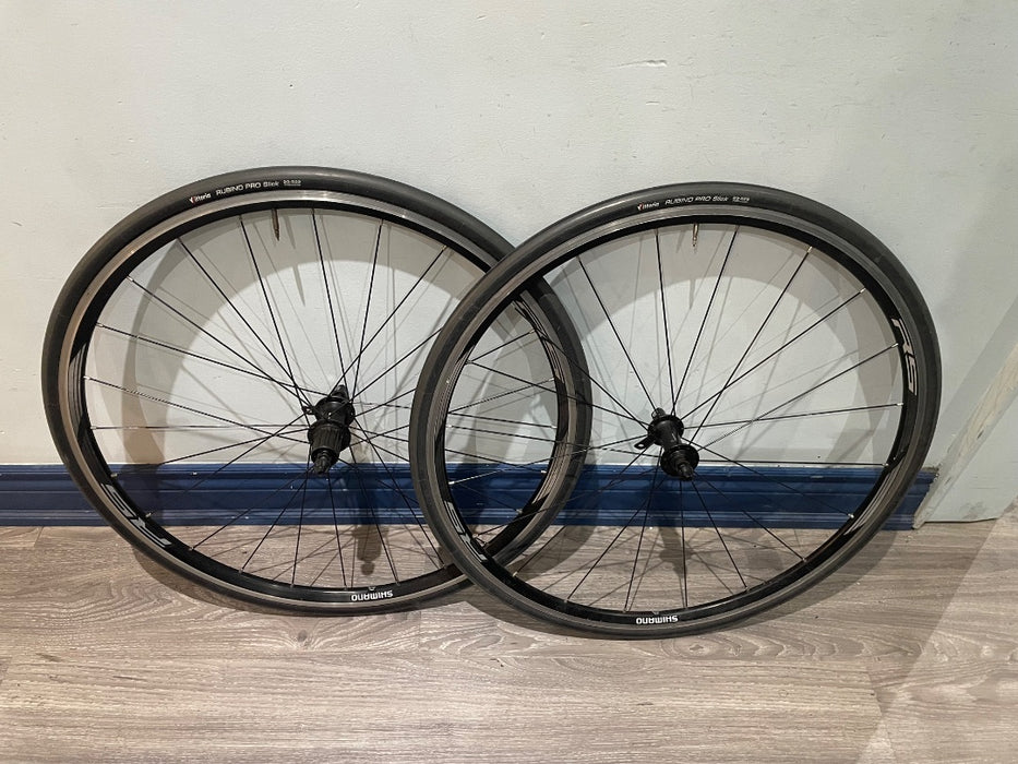 Shimano RS10 11sp Wheelset  700c