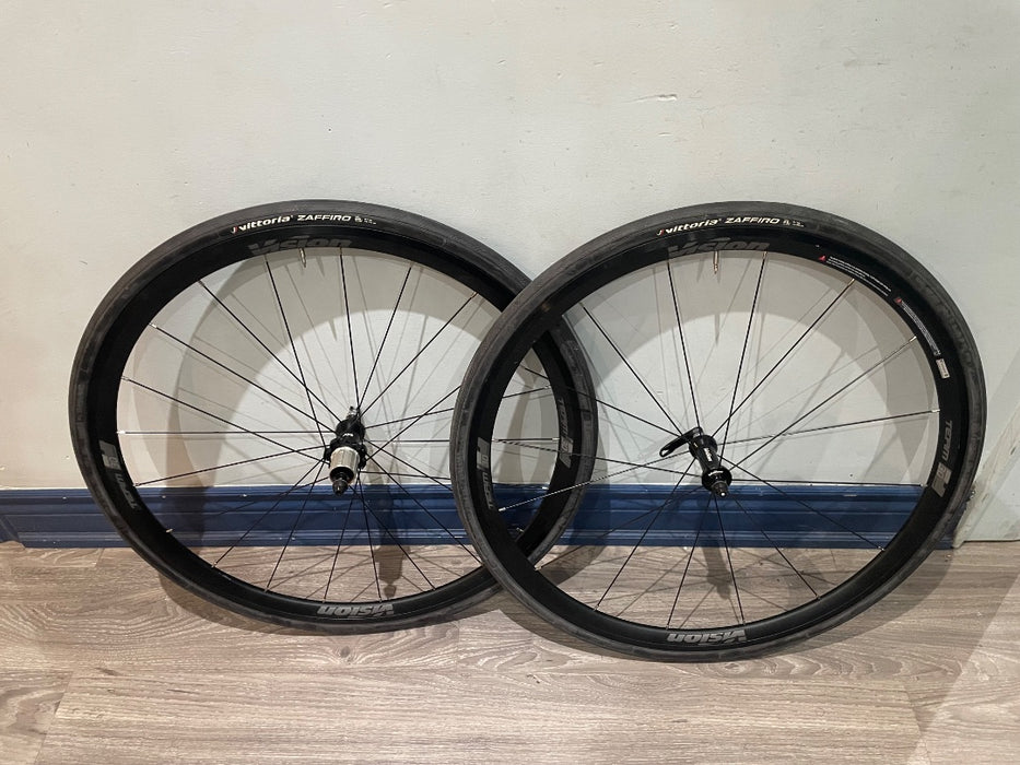 Vision Team 30 Rim Brake Clincher Wheelset Black 700c