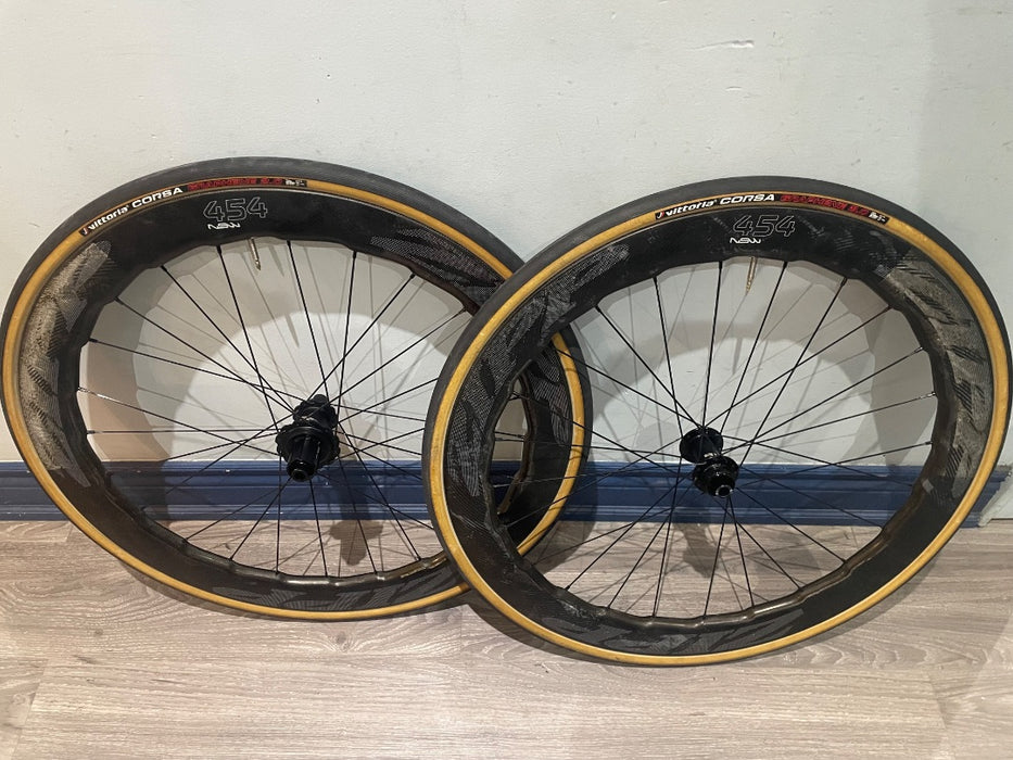 Zipp 454 NSW A1 Shimano Carbon Clincher Disc Brake Wheelset 700c