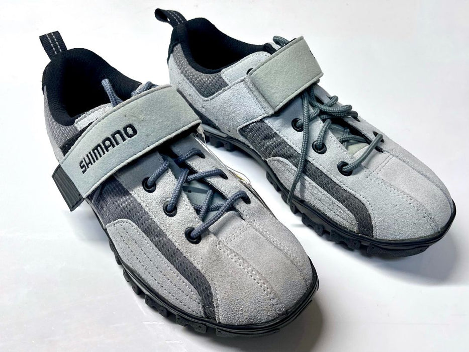 *Shimano Women's MT40 MTB Cycling Shoes Light Blue 40/39