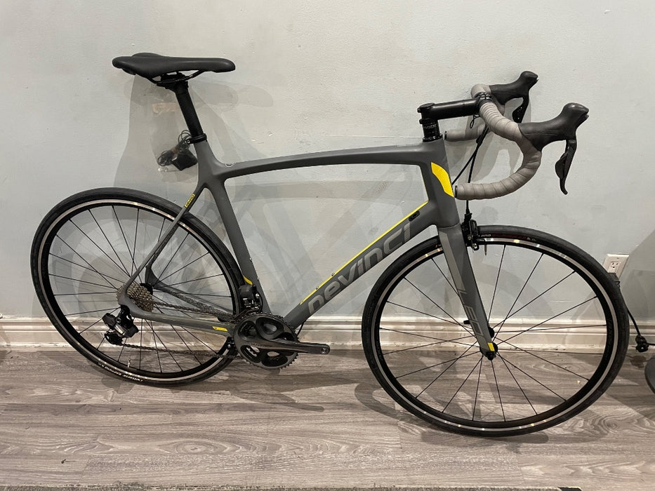 *Devinci Leo Dura Ace 7970 10sp Di2 Carbon Road Bike Gry/Yel - 61cm