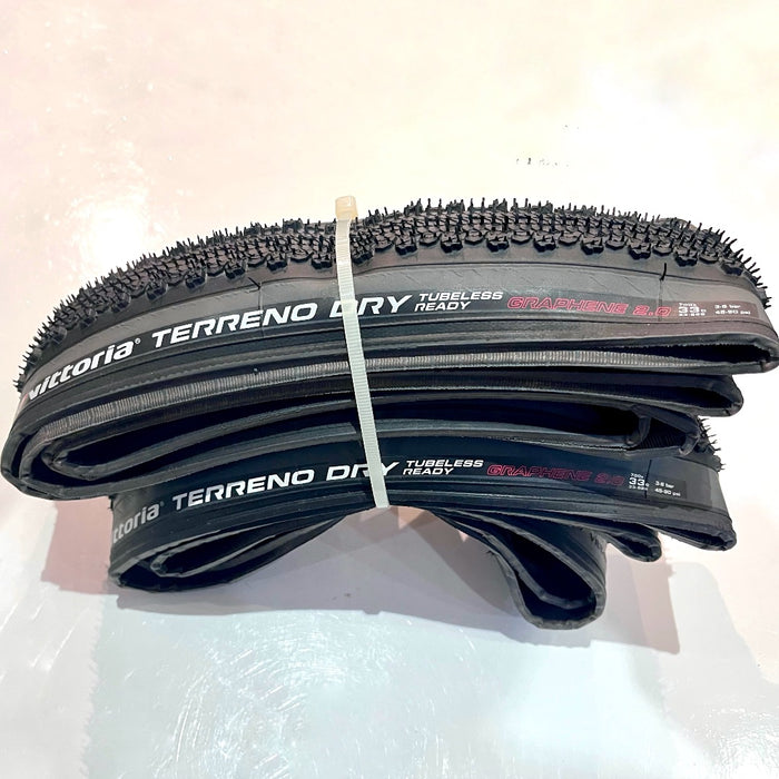 *Vittoria Terreno Dry Graphene 2.0 Tires (Pr) Black 700 x 33c