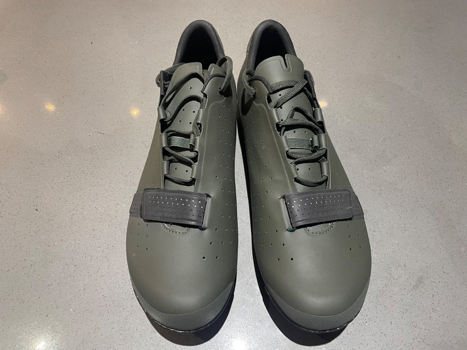 *Rapha Explore Gravel Shoes Olive 45.5