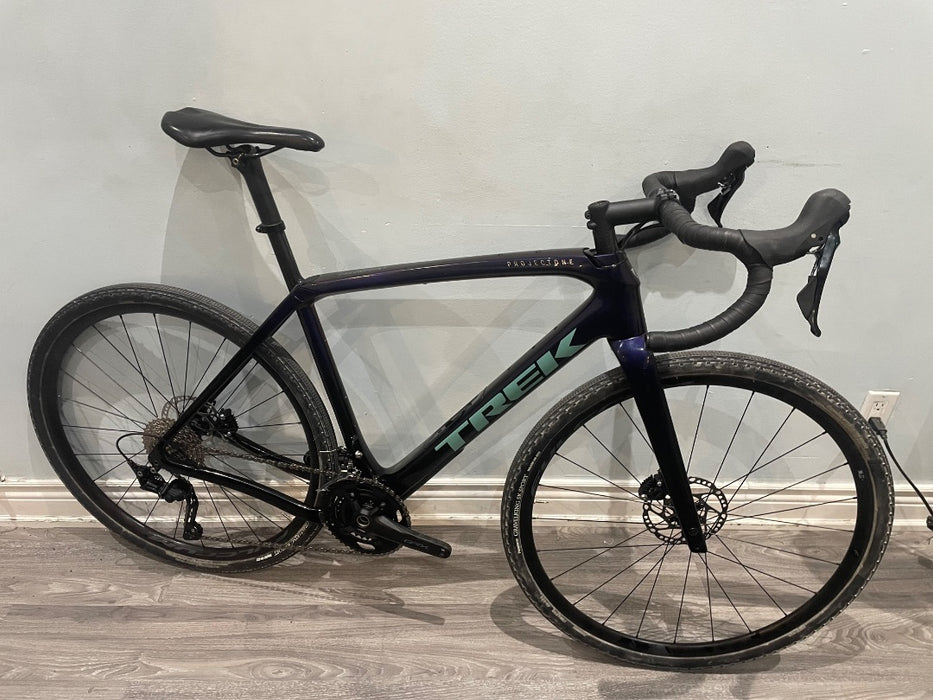 *Trek Checkpoint GRX400 10sp Disc Brake Gravel Bike Purple 56cm