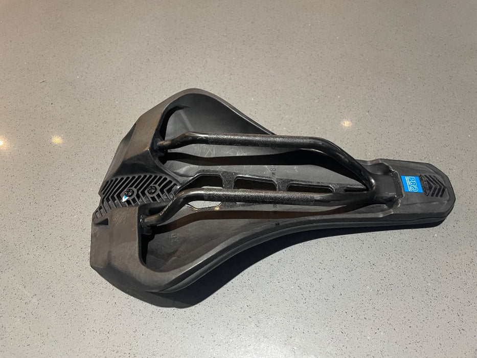 *Pro Stealth Curve Carbon Railed Saddle  152mm