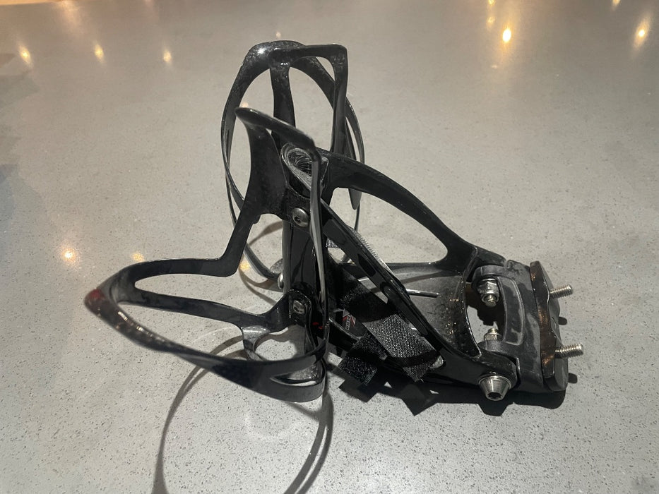 *Bontrager Carbon Rear Drinking System