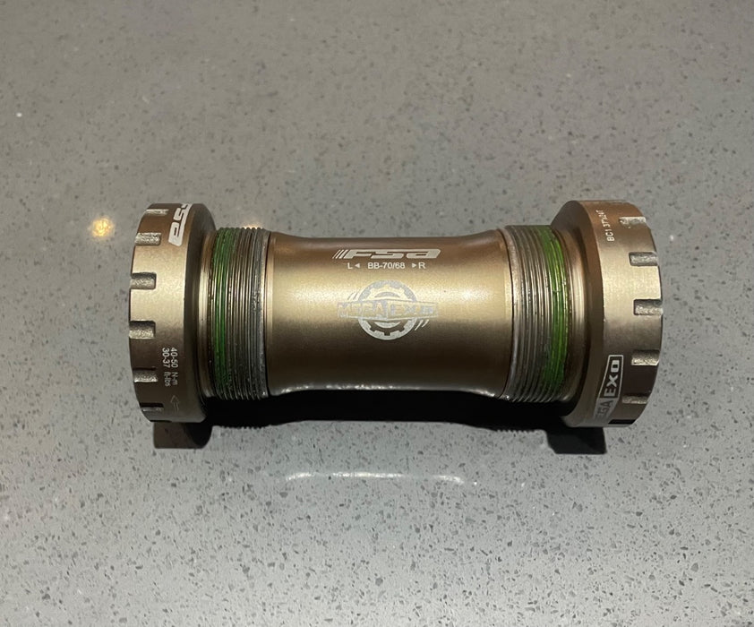 *FSA BSA Bottom Bracket  Mega Exo