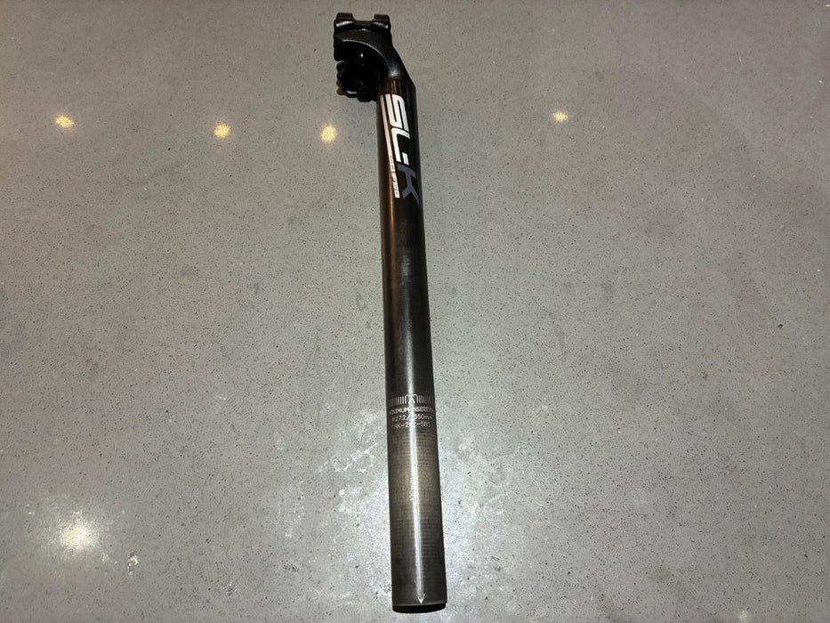 *FSA SLK Carbon Seatpost Black 27.2 x 350mm
