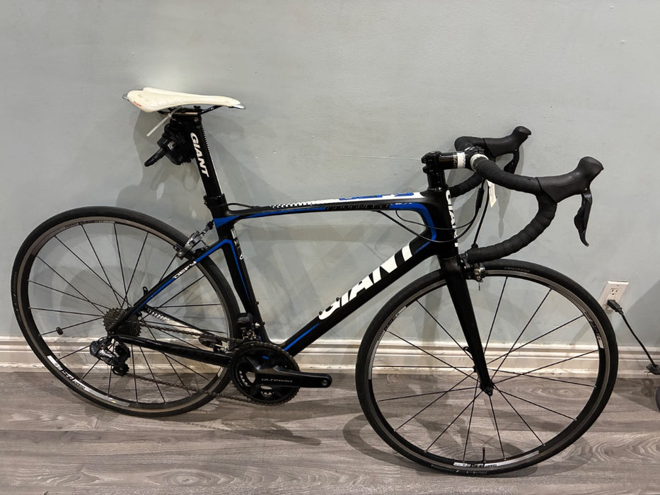 *Giant Defy Ultegra 11sp 6780 Carbon Rim Brake Road Bike Blk/Blu 56cm
