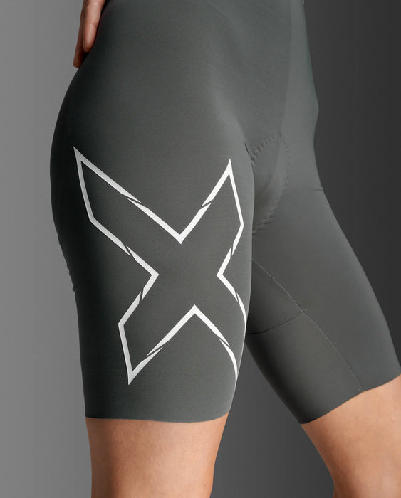 2XU Women's Light Speed React Sleeved Trisuit