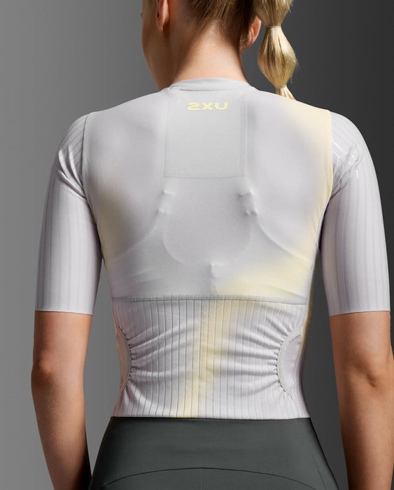 2XU Women's Light Speed React Sleeved Trisuit