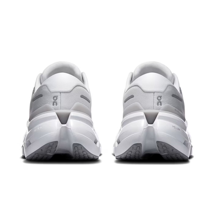 On Women's Cloudrunner 3