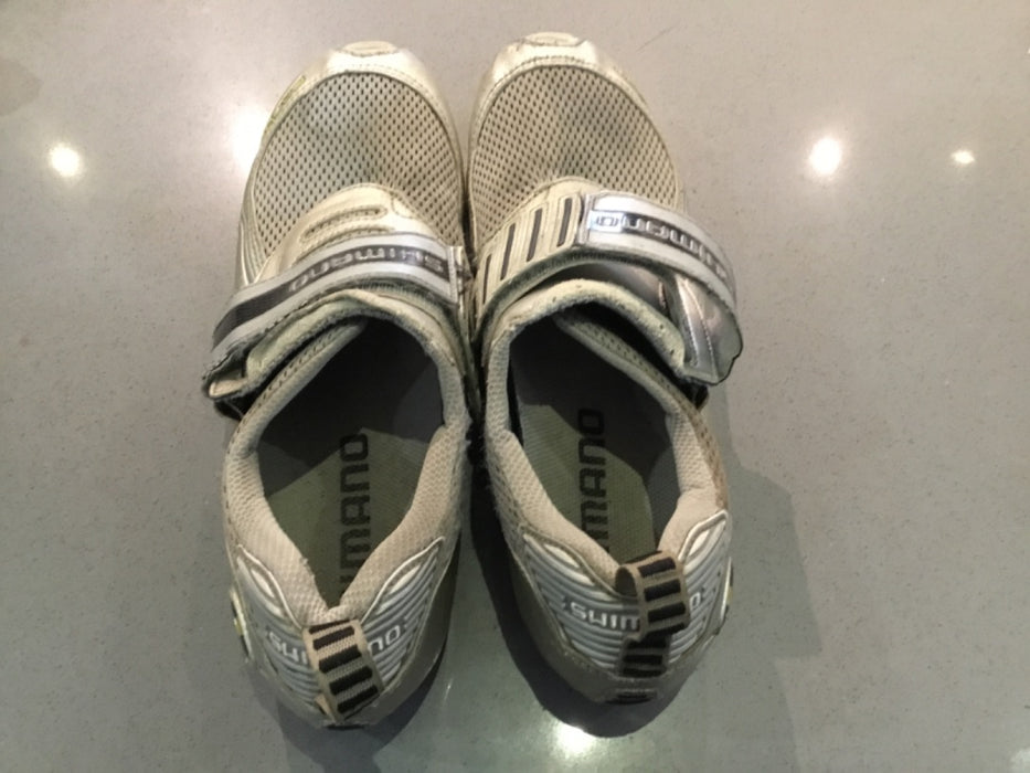 *Shimano Road Shoe Silver 48
