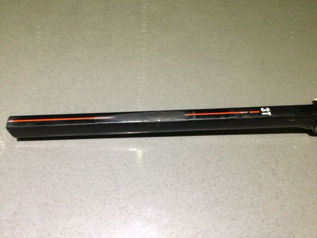 *3T Exploro Carbon Seatpost (W/O Difflock Head) Black 400mm