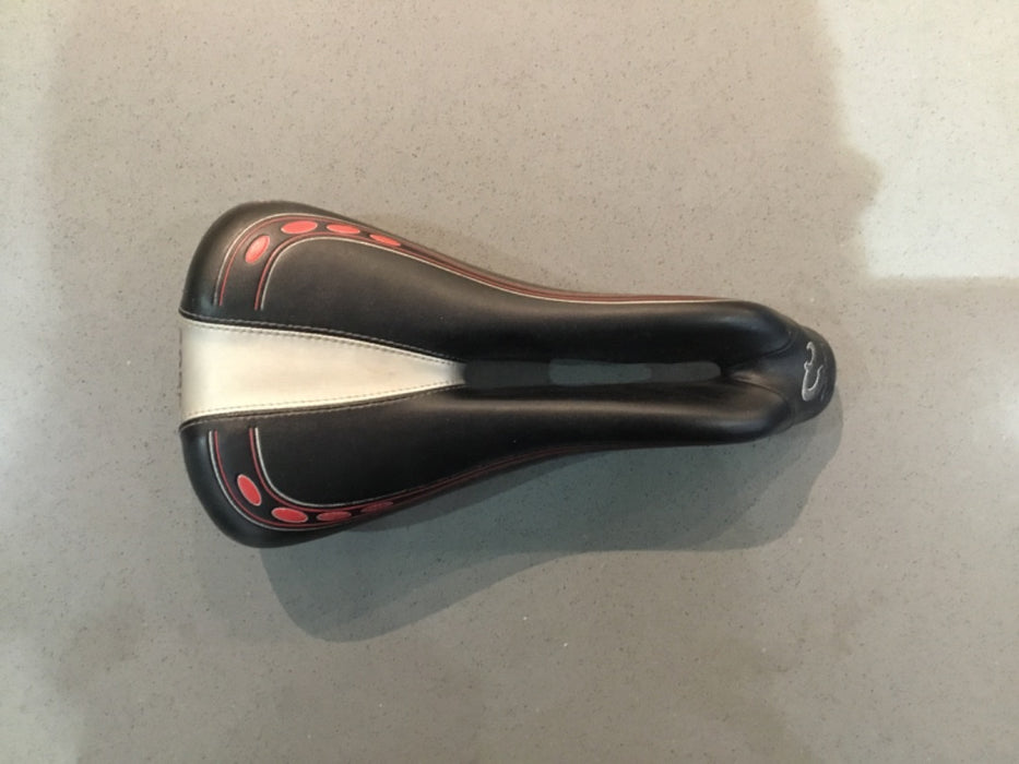 Cobb Cycling V Flow Max Saddle Black 128mm