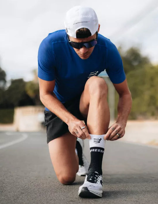 Compressport Mid Compression Socks V2