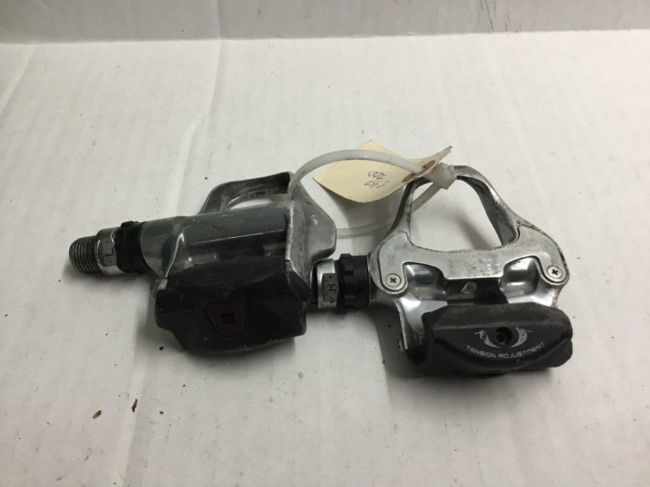 Shimano 105 5610 Alloy Pedals (No Cleats) Silver
